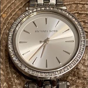 Michael Kors Woman’s Watch silver with CZ around